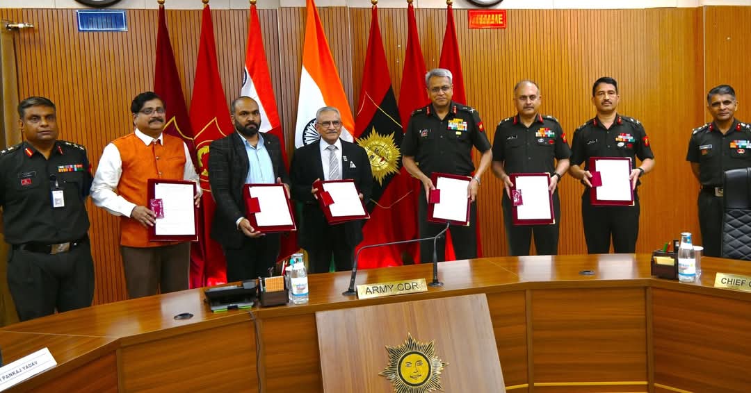 भारतीय सेना के मध्य कमान और दूरसंचार उत्कृष्टता केंद्रों के बीच भारतीय नक्षत्र एकीकृत निर्देशित हवाई वितरण प्रणाली के साथ नेविगेशन के विकास के लिए समझौता ज्ञापन ।
